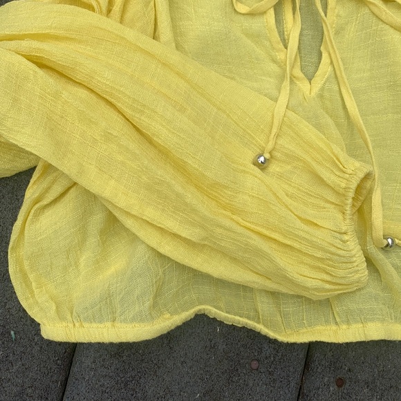 HOST PICK : Forever 21 Yellow Ruffled Open Shoulder Long Sleeved Boho Crop Top - Picture 5 of 5